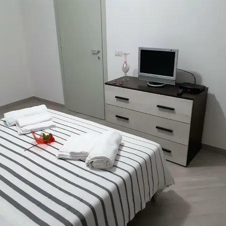 Сasa de vacaciones Home33 Avola