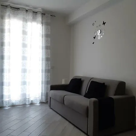 Home33 Avola