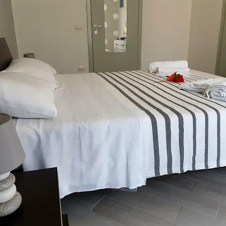 Prázdninový dům Home33 *